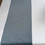 bieżnik welurowy dusty blue